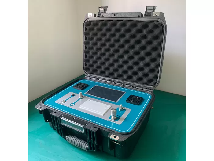 GSM-03精密露点仪